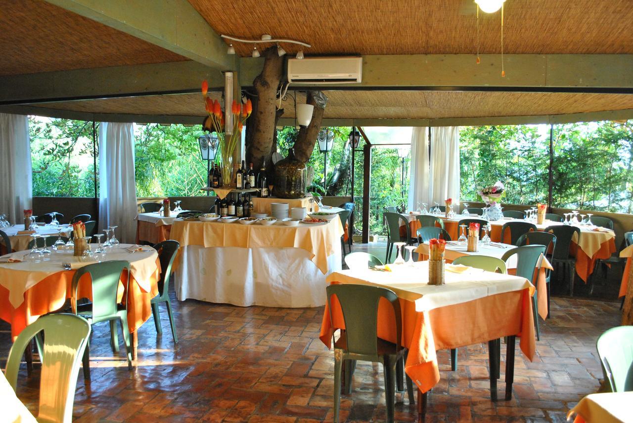 La Lanterna Di Guiglia Hotel Exterior photo